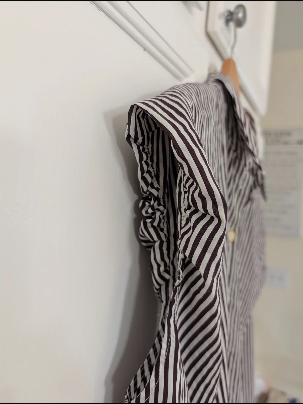 Like New Zara 100% Cotton Puff Sleeve Button-Front Shirt Brown Stripe Size S